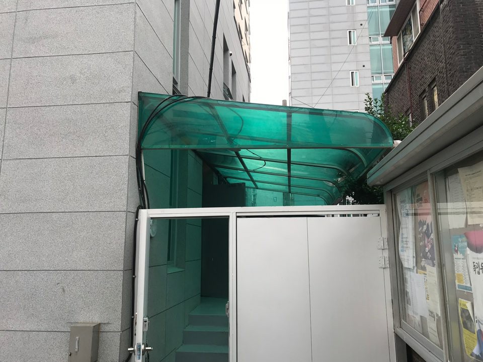 3695750758_7s3c8GWz_51cacc03fca8c44ea4ef2c208479994ee93d7157.jpg 이미지크게보기